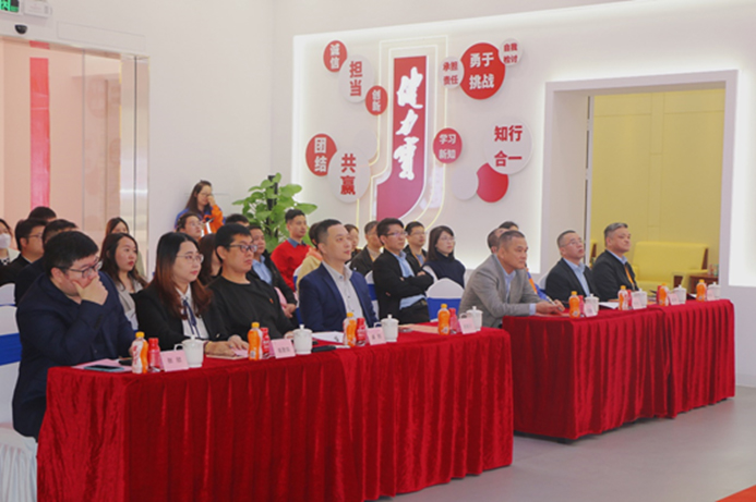 數(shù)據(jù)中臺(tái)